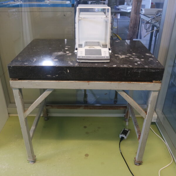Used laboratory weighing table