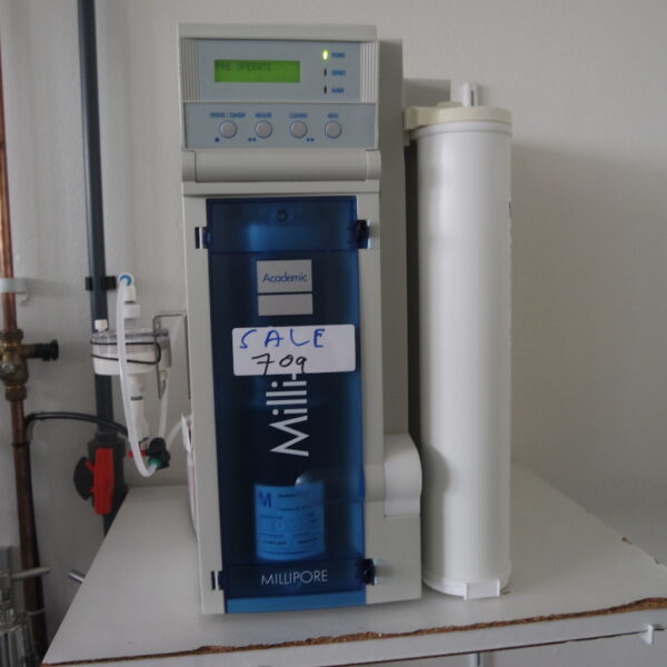 Used water purification system, Milli-Q academic