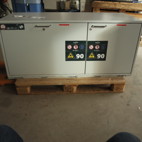 Used safety storage under bench cabinet Asecos model UB-S-90