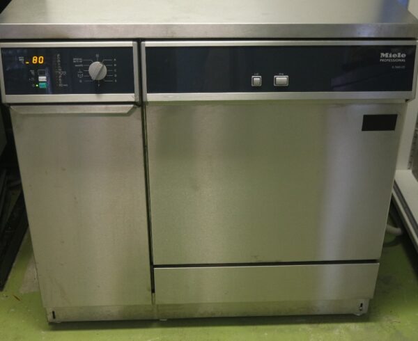 1212 - Used Miele laboratory washer disinfector G 7883 CD