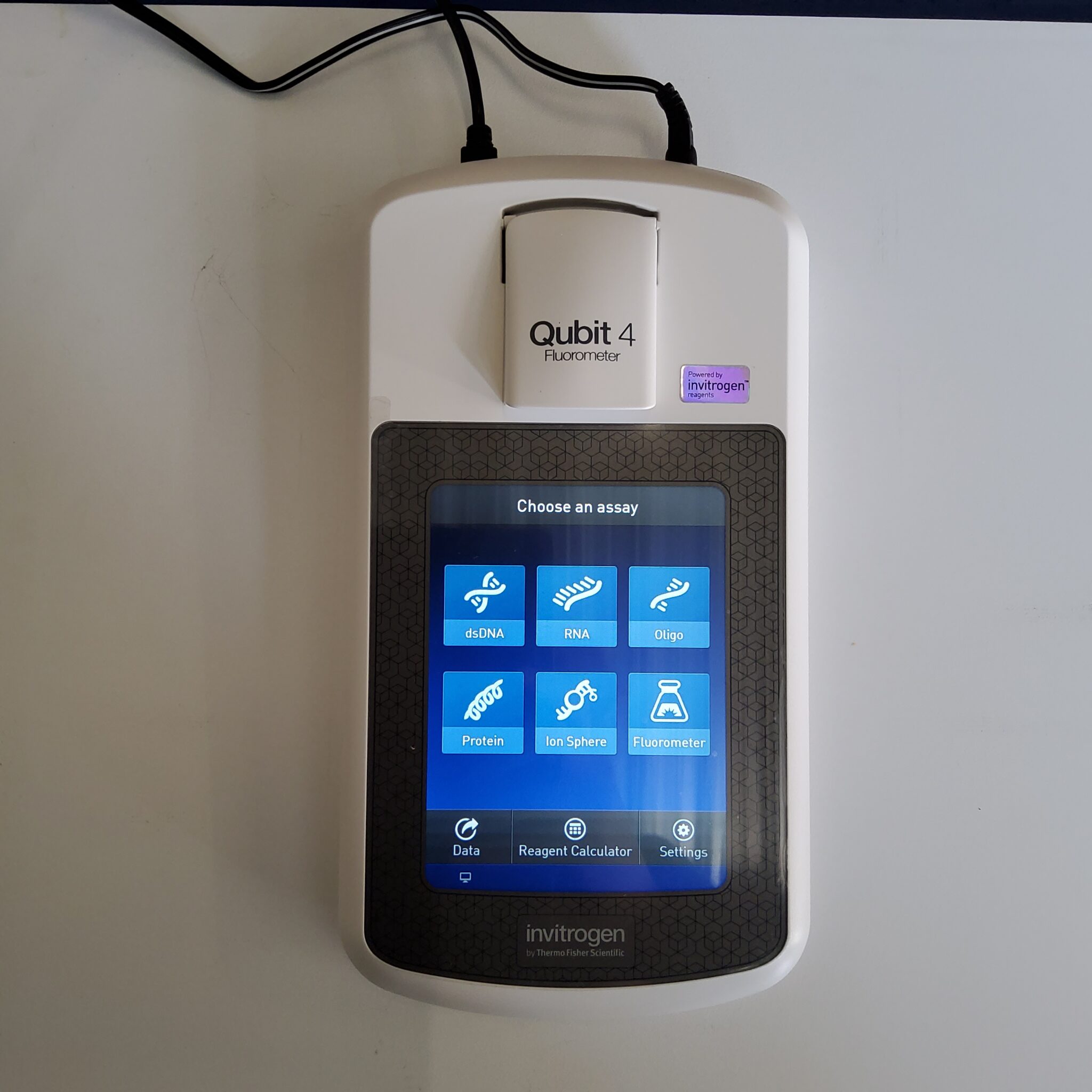 1248 As new Invitrogen Qubit 4 Fluorometer SALE