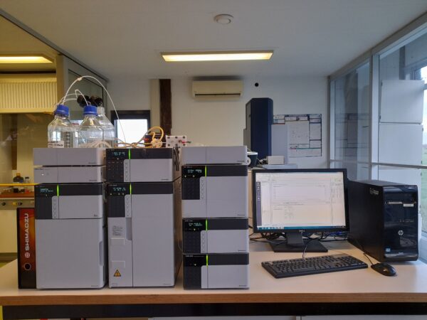 Used Shimadzu Prominence HPLC system with UV/VIS and fluorescence detector