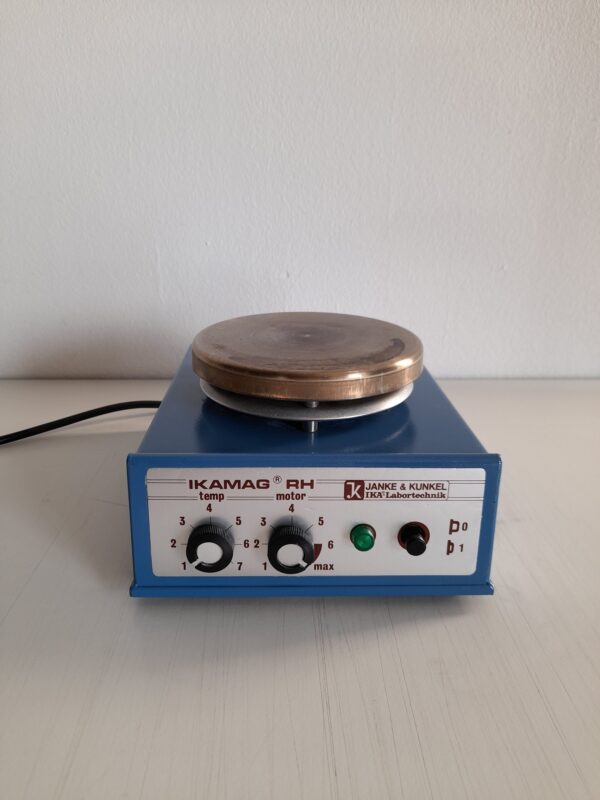 1444 - Used IKA IKAMAG RH magnetic stirrer with heater