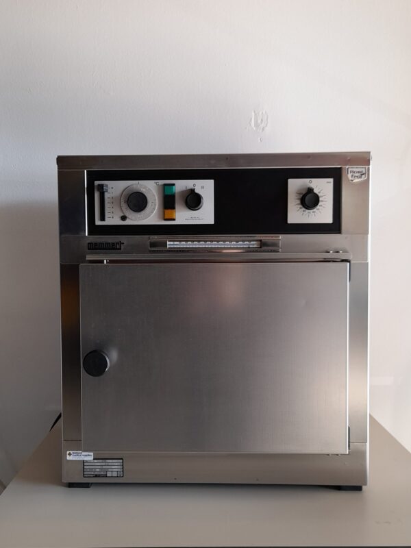 1470 - Tweedehands Memmert (droog) oven U10