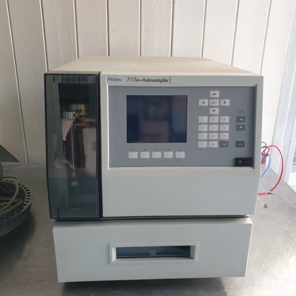 Used Waters 717 plus autosampler