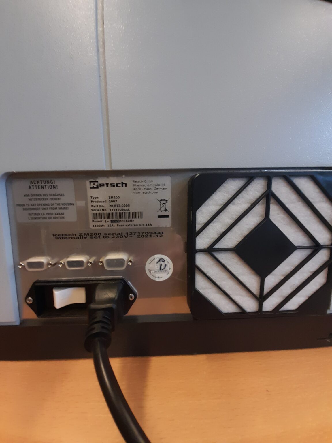 1720 As new Retsch ZM 200 ultra centrifugal mill SALE