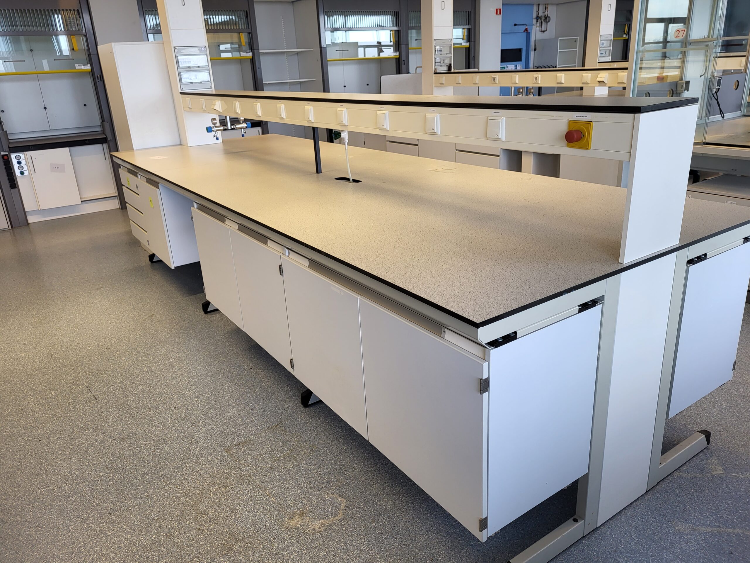 1966 - Used S+B Island Table (440 cm) - S-A-LE