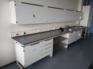 Used S+B Laboratory wall table (515 cm)