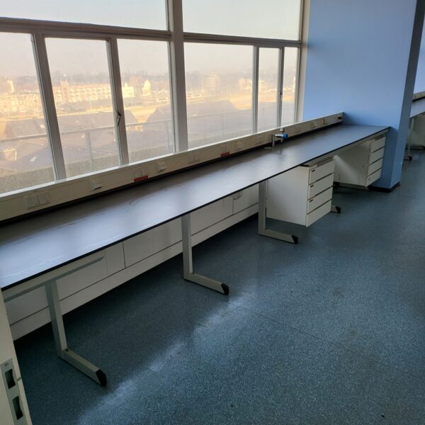 Used S+B Laboratory wall table (548 cm)