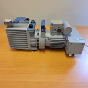 Used Vacuubrand RC 6 chemistry hybrid pump