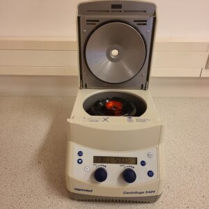 Used Eppendorf 5424 centrifuge