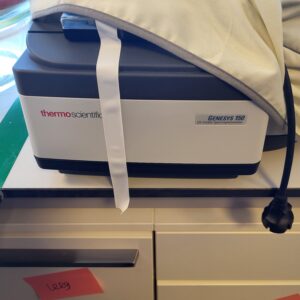 Used Thermoscientific Genesys 150 UV-Visible spectrophotometer