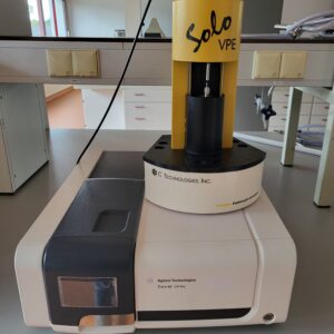Used Agilent Cary 60 UV-Vis with C Technologies SoloVPE variable pathlength system, 2016, tested for power-up and in good physical condition.