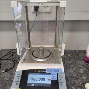 Used Sartorius BCA324I-1s analytical balance