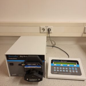 Tweedehands Masterflex peristaltisch pompsysteem met controller