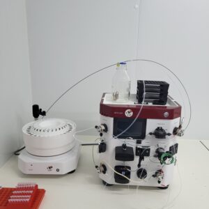 Used GE Healthcare ÄKTA start with Frac30, PC with Unicorn software. manufactured in 2020, complete protein purification system for automated chromatography.
