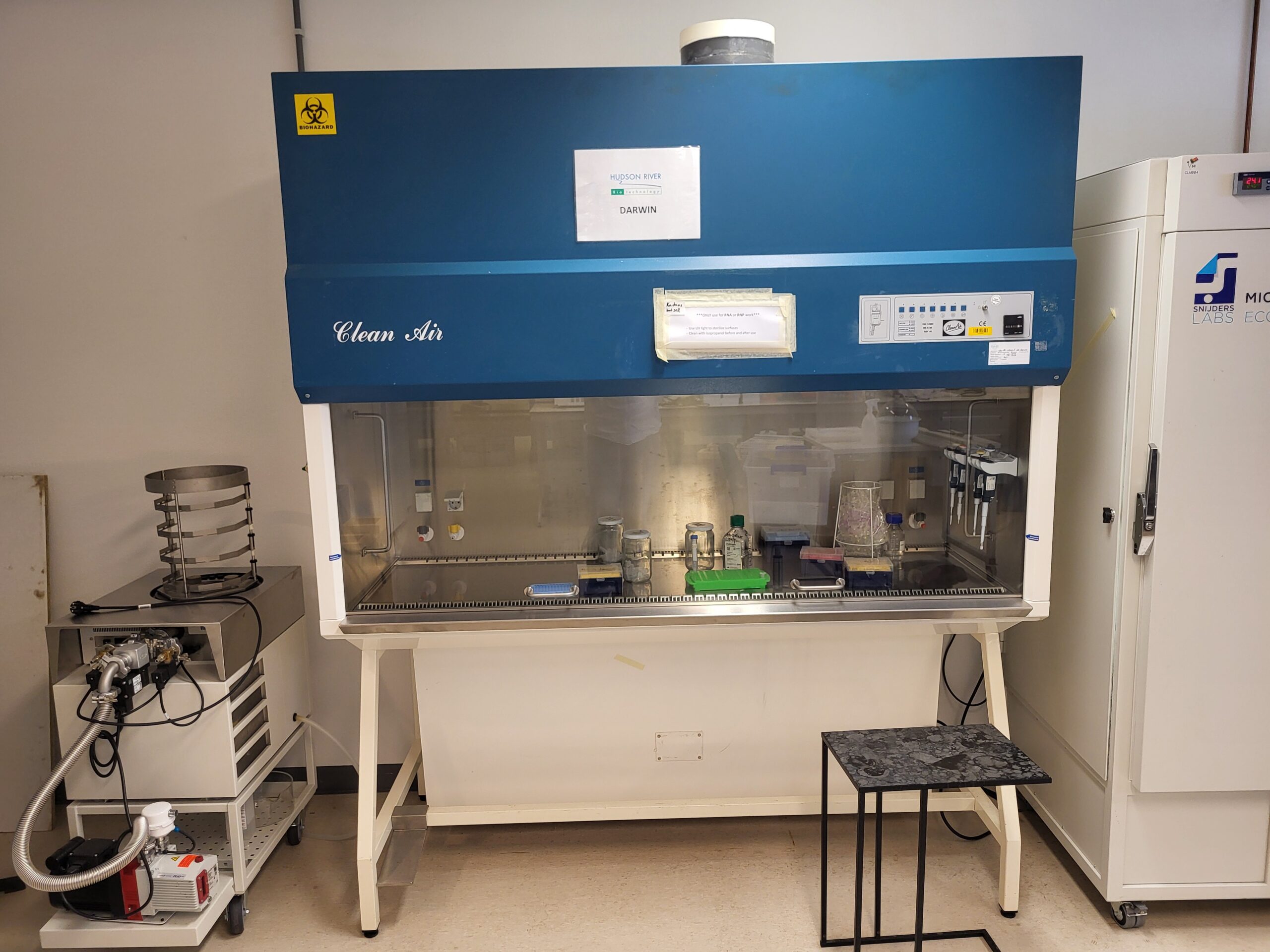 Used Clean Air CB/CE 6 cytotoxic safety cabinet, 180 cm, DIN 12980, professionally validated January 2026 and in good operational condition.